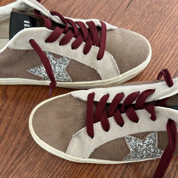 Steve Madden Philo Khaki Multi Silver Star Sneaker Size 9 Pony Hair Low Top - Picture 3 of 9